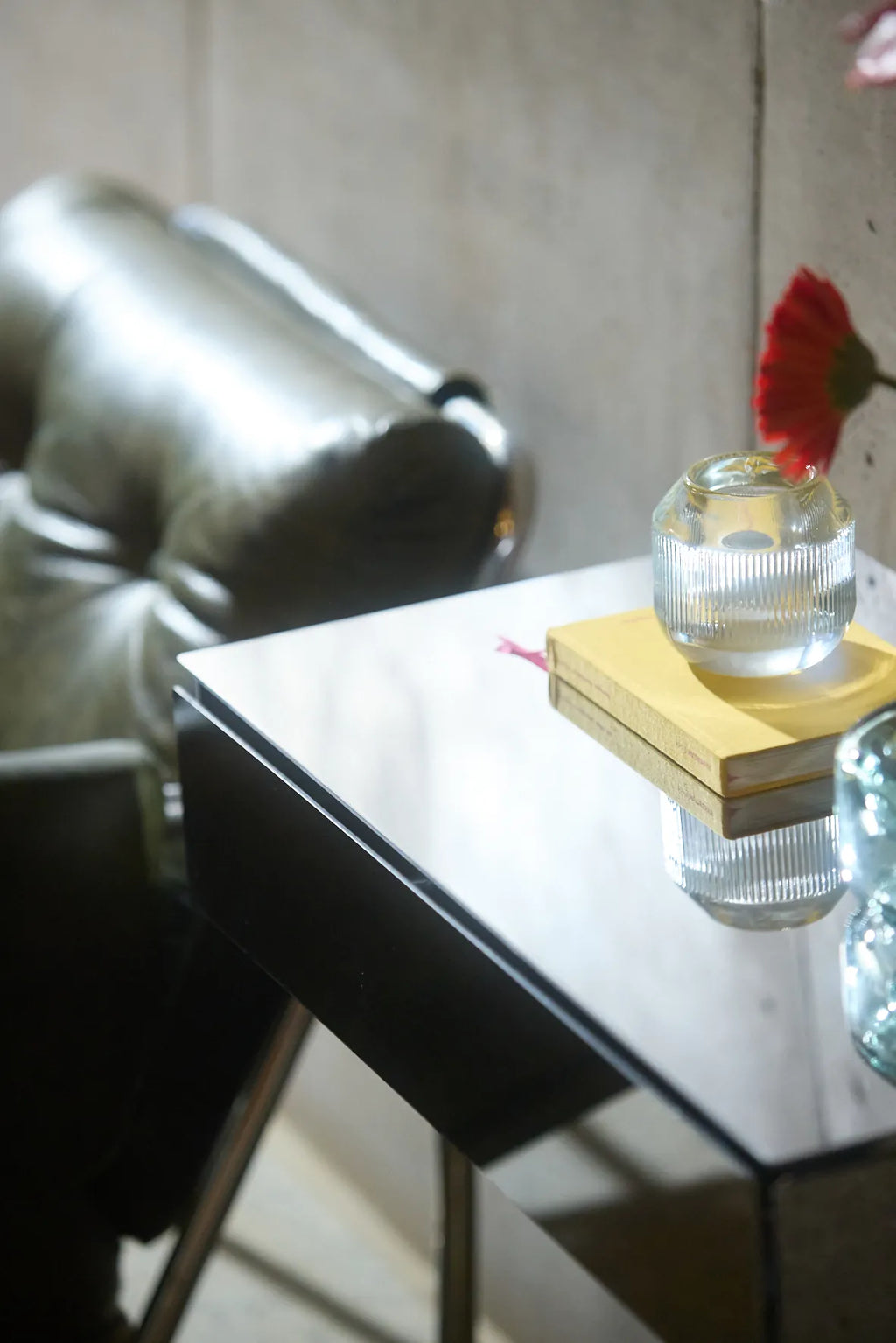 Cajón flotante 0001 | 1000